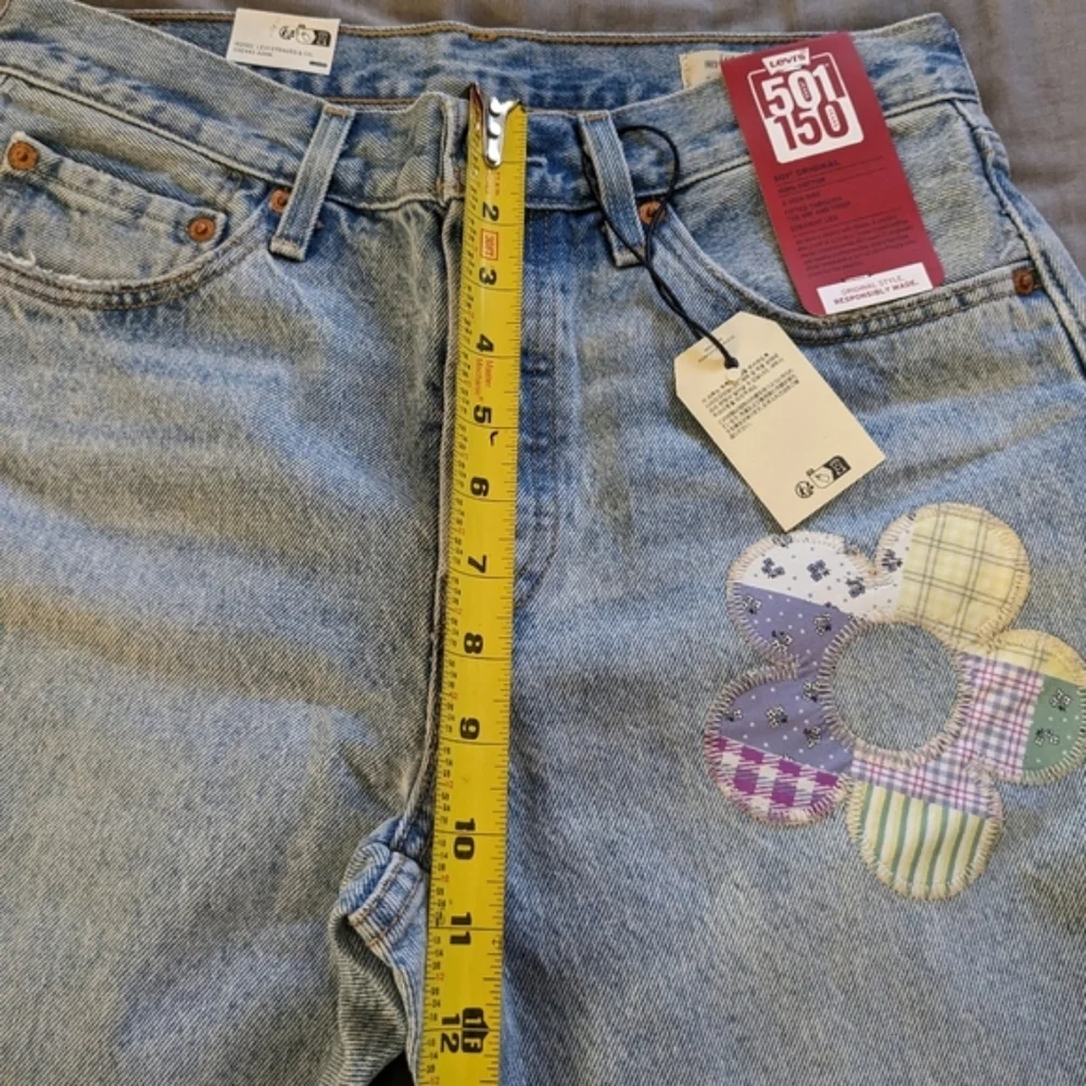 Levi's 501 Jeans Patchwork Daisy Flower - Picture 3 of 12